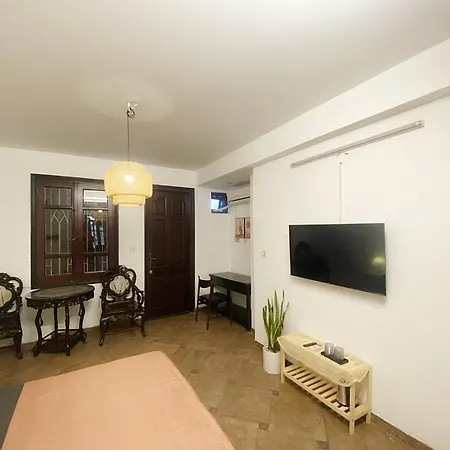 House Giang Văn Minh đối diện Lăng Bác-3